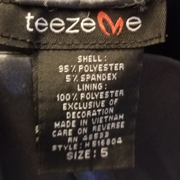 Dress - Picture 4 of 4